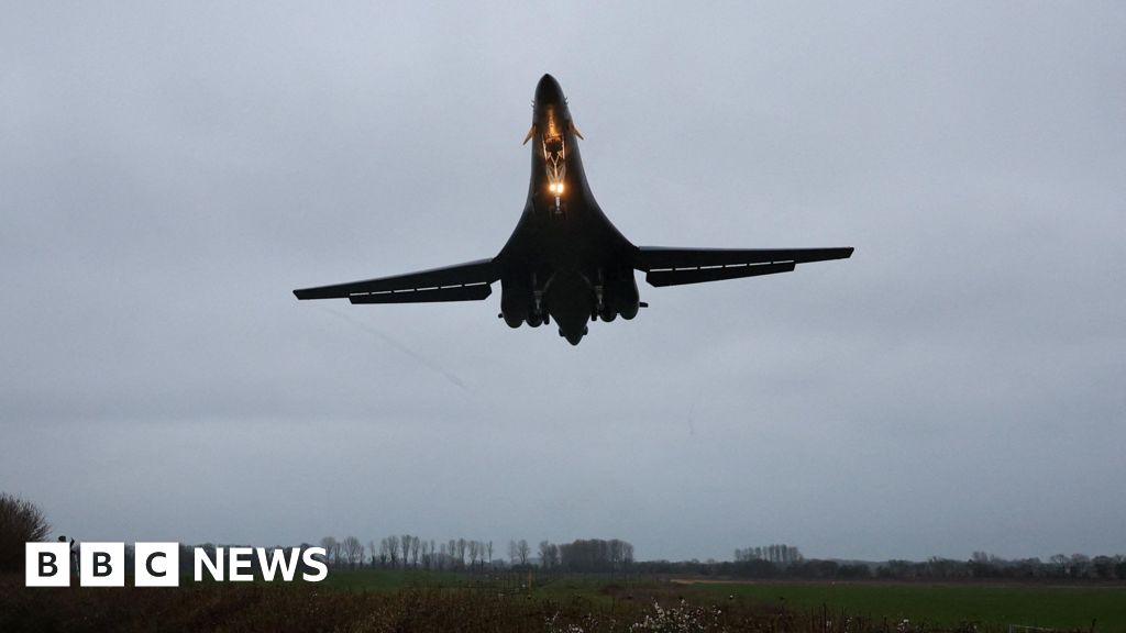 US-Israel war with Iran: B-1 Lancer bomber lands at RAF Fairford – BBC