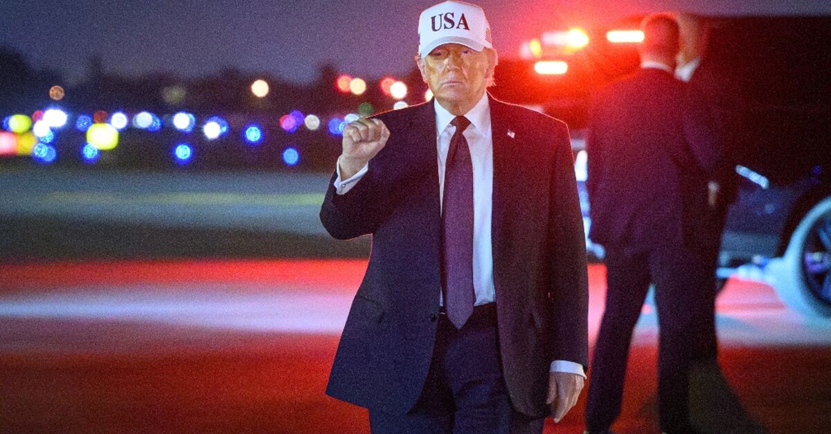 Trump hunkers down after Iran strikes