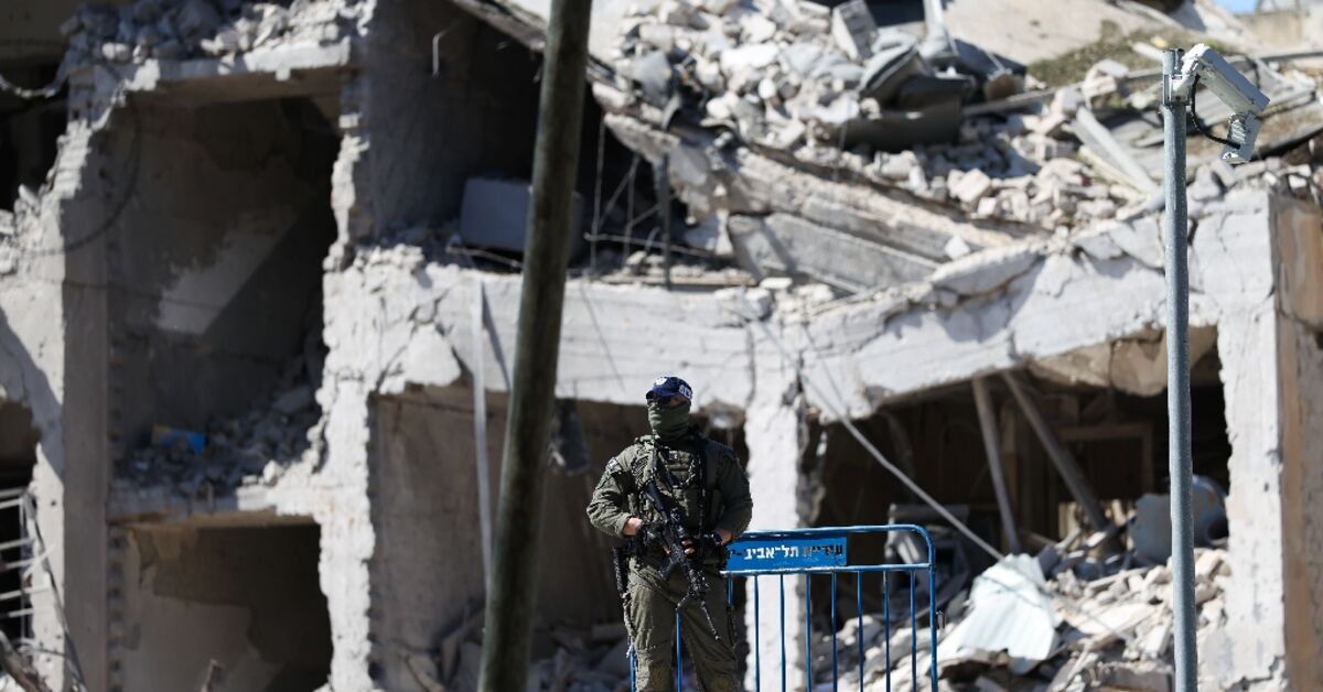 Tel Aviv residents say ready to withstand more Iranian attacks