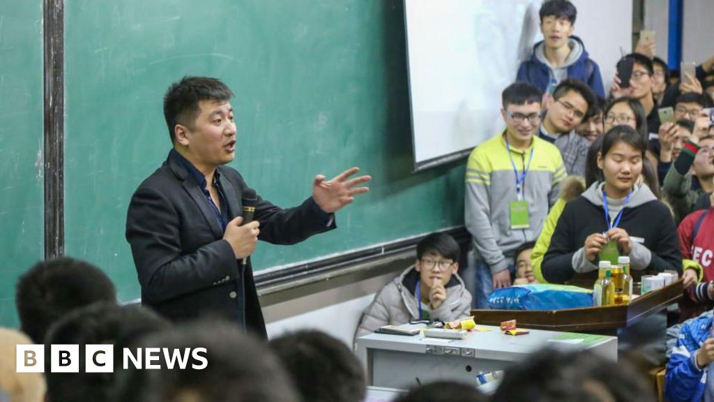 'Memory of a generation': China mourns the sudden death of a controversial education influencer