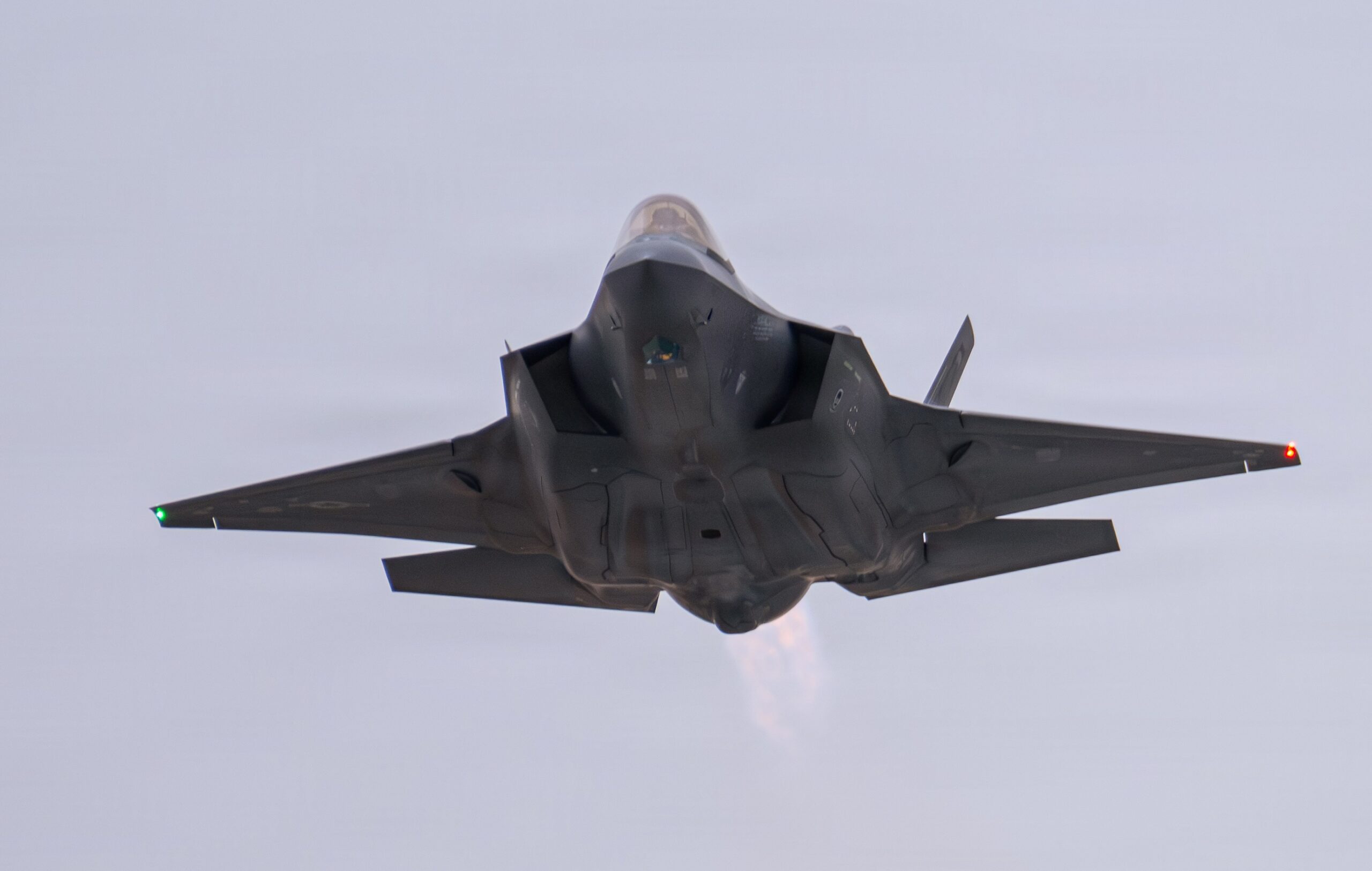 USAF Pilot Suffered Shrapnel Wounds after F-35 Hit Over Iran