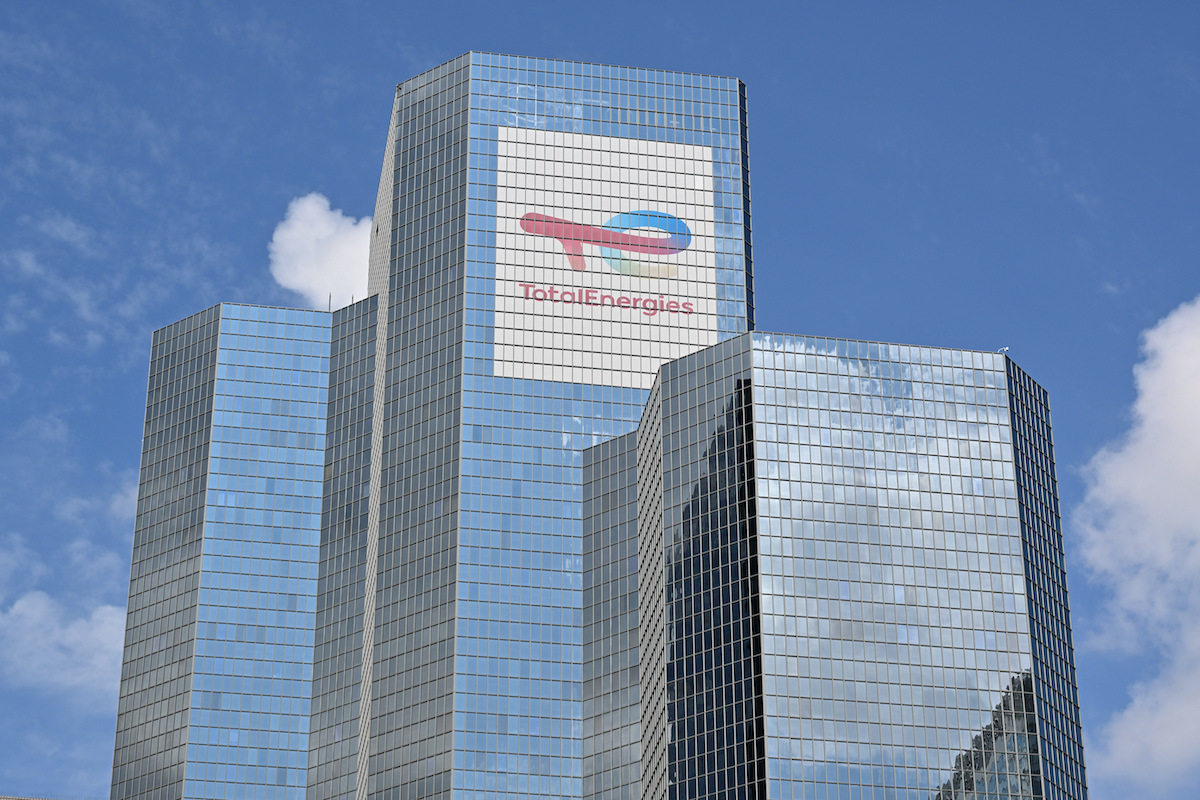 TotalEnergies announces halt to oil production in Qatar, Iraq and the UAE – Middle East Monitor