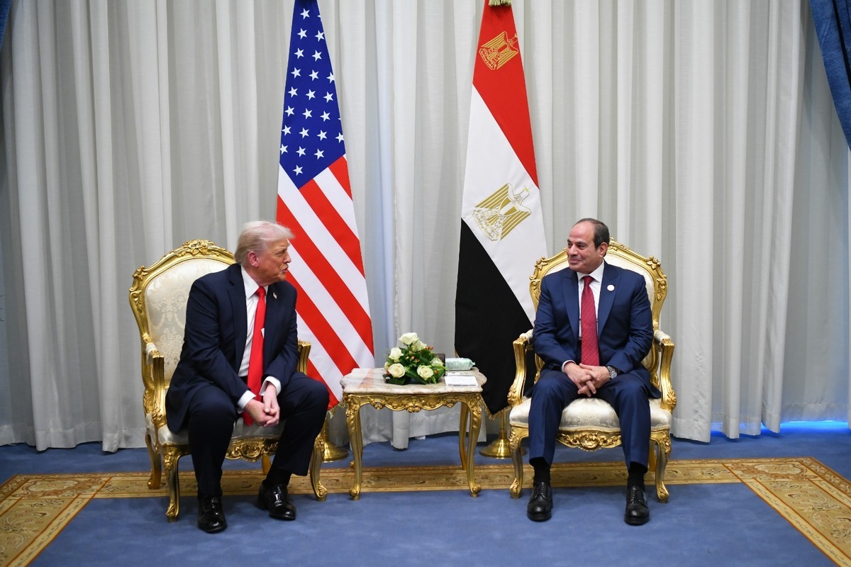 No one but you can stop war in Middle East, al-Sisi tells Trump – Middle East Monitor