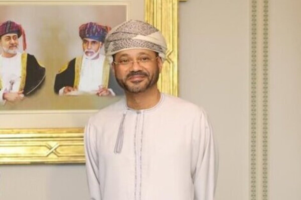 Oman says working to secure ‘safe passage arrangements’ through Hormuz – Middle East Monitor