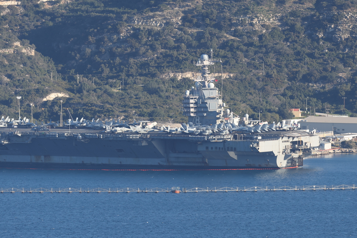 USS Gerald Ford withdrawn to Greece after major onboard fire – Middle East Monitor