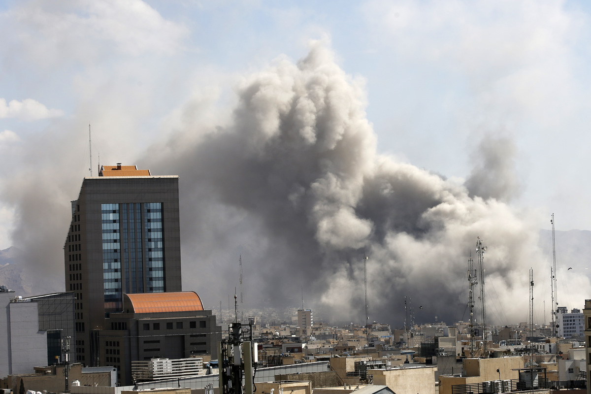 4 top Iranian military officials killed in US-Israeli strikes – Middle East Monitor