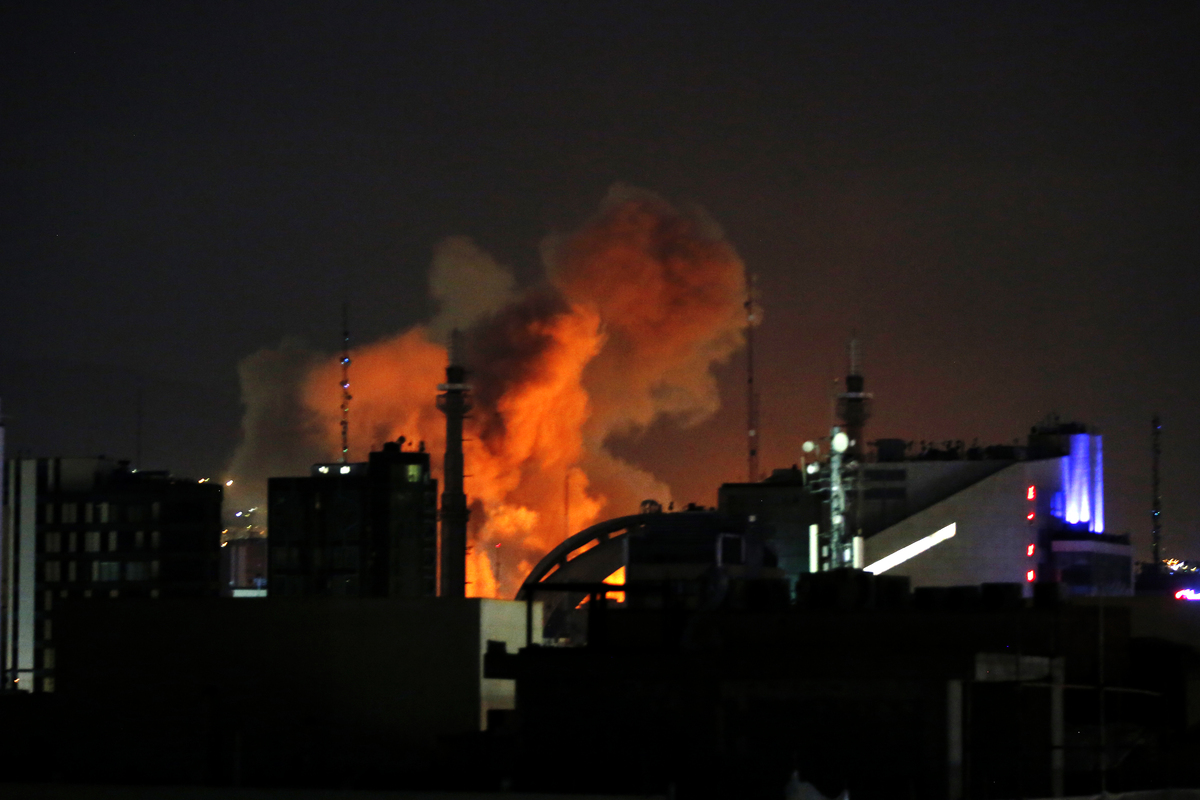 US, Israeli strikes hit parts of Iran’s state television headquarters in Tehran – Middle East Monitor