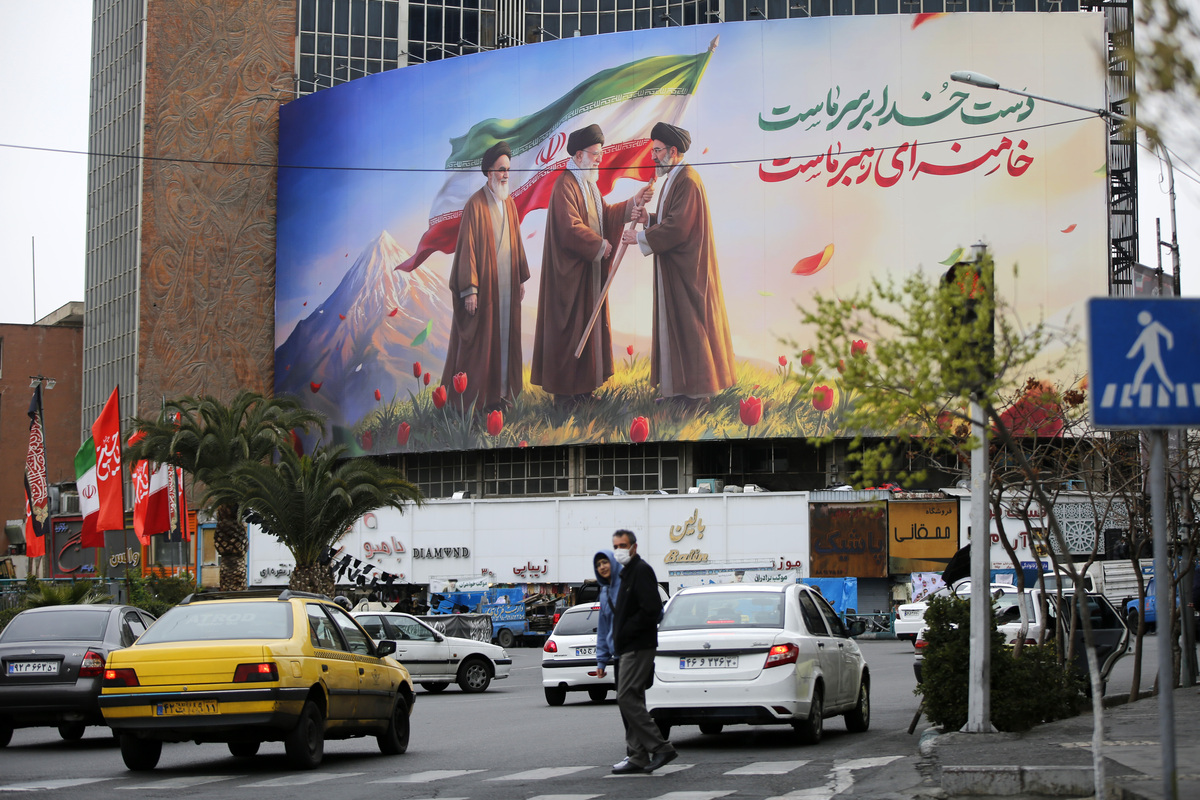 Iran denies reports Mojtaba Khamenei transferred to Russia for treatment – Middle East Monitor