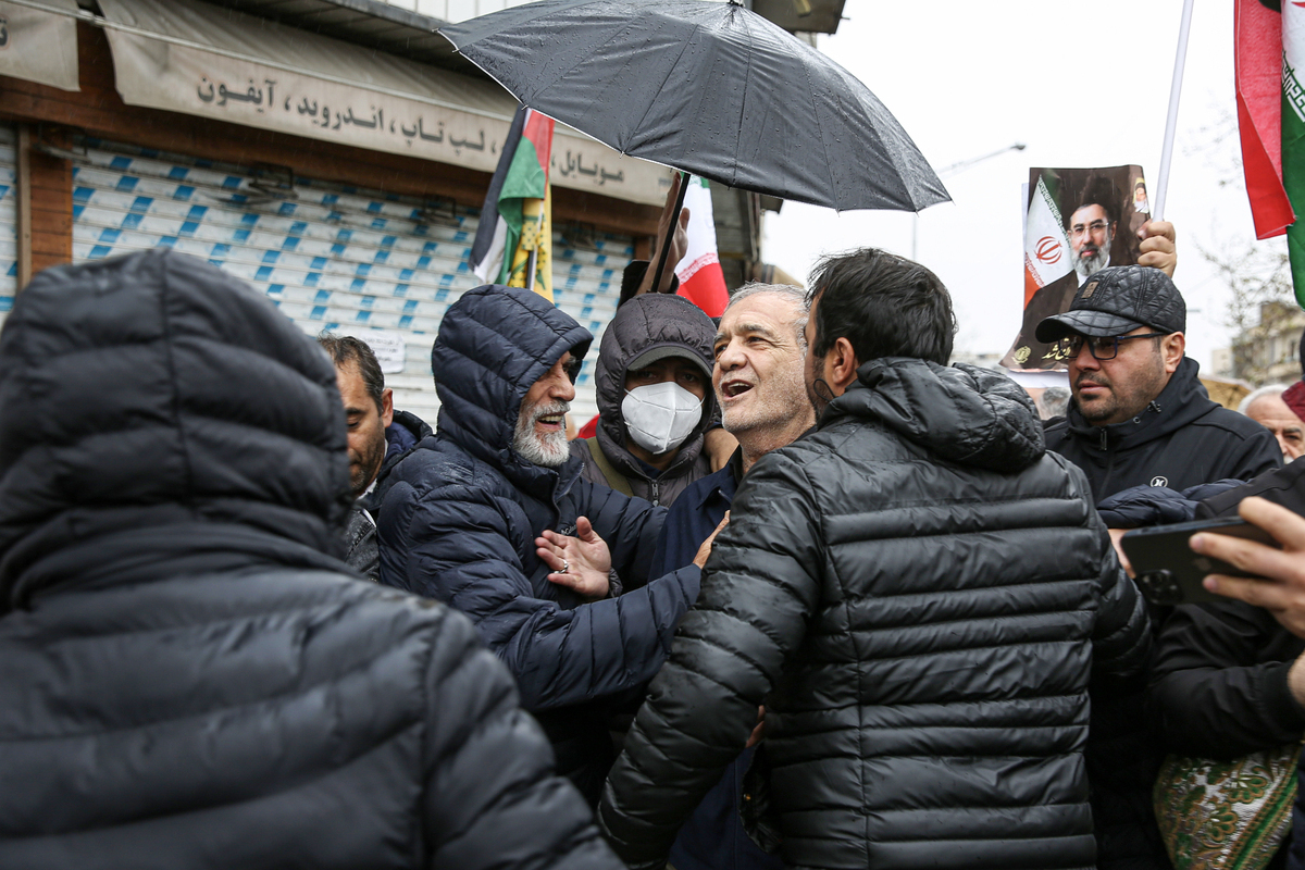 Pezeshkian sets terms for ceasefire talks – Middle East Monitor