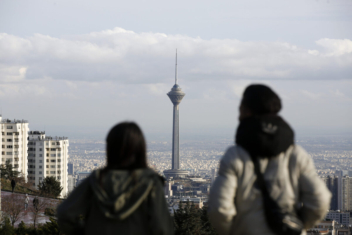 US, Israel target Iran’s largest steel companies in new wave of strikes – Middle East Monitor