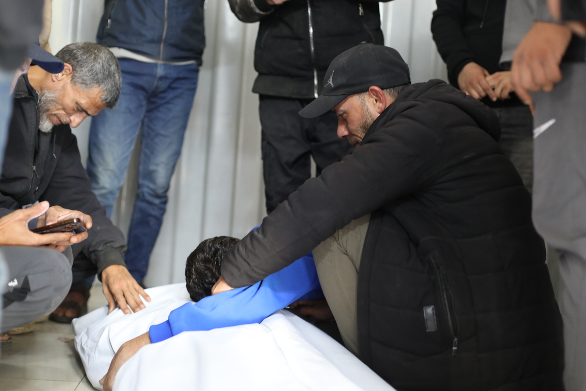 Israel kills 3, injures 13 others across Gaza – Middle East Monitor