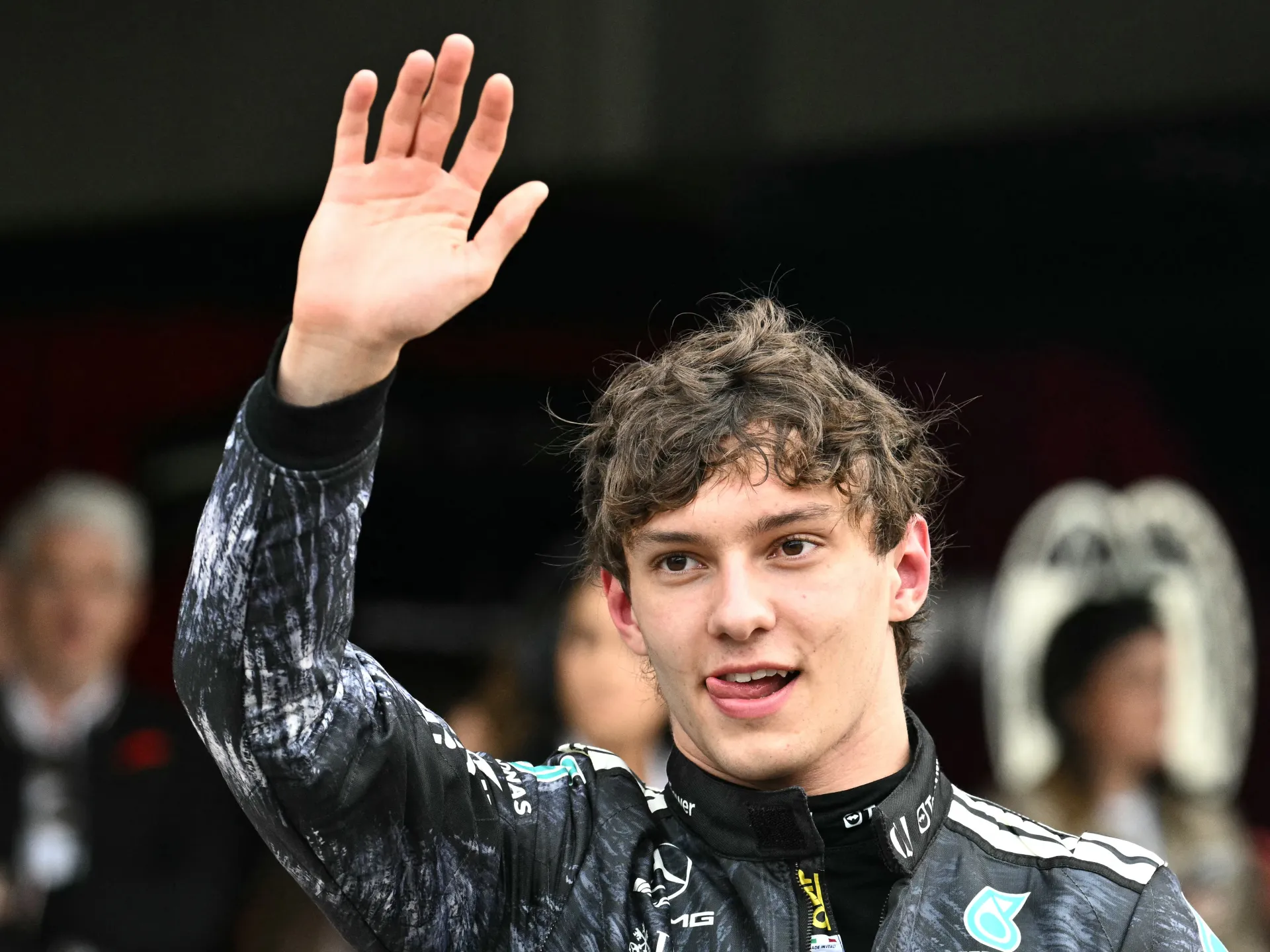 Kimi Antonelli wins Japanese GP to become youngest F1 title leader | Motorsports News