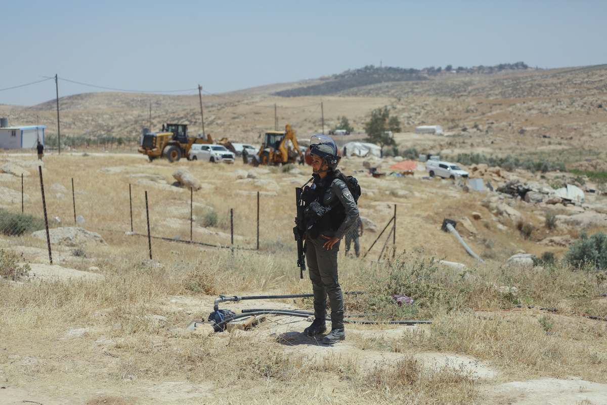 Israeli forces seize Palestinian homes in West Bank and convert them into military posts – Middle East Monitor