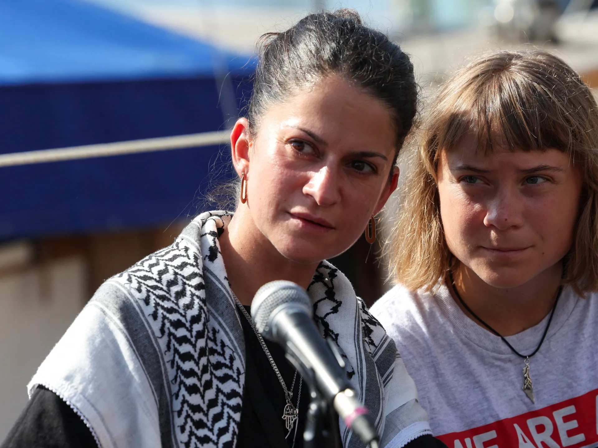 Pro-Palestinian activist records questioning by German border police | Israel-Palestine conflict