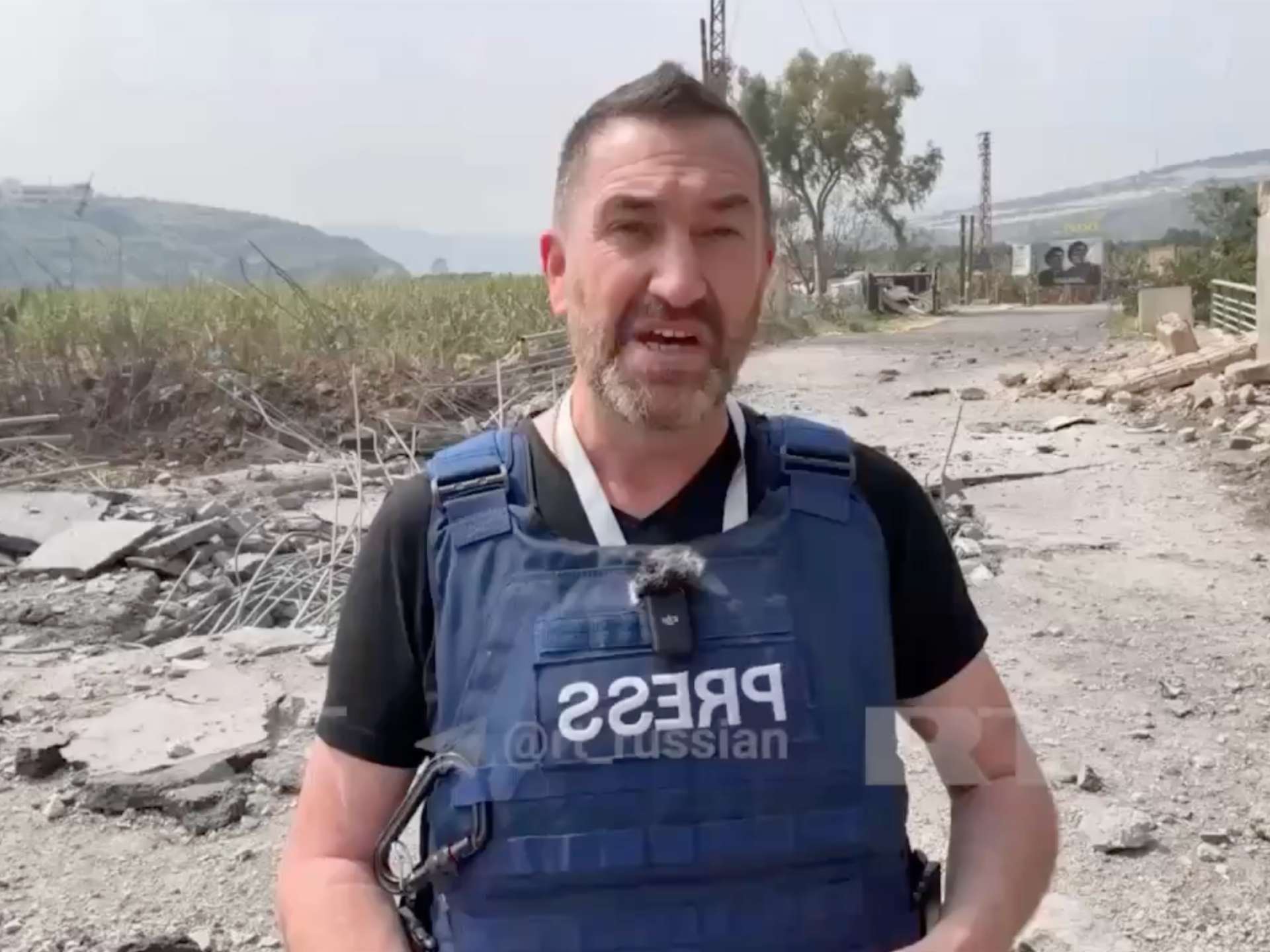 Missile strikes close to reporter during Israeli attacks in Lebanon | Israel attacks Lebanon