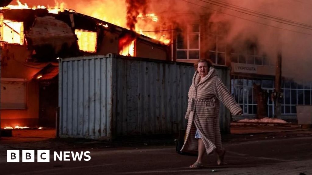 Russia exploiting Iran war, Zelensky says after fresh bombardment – BBC