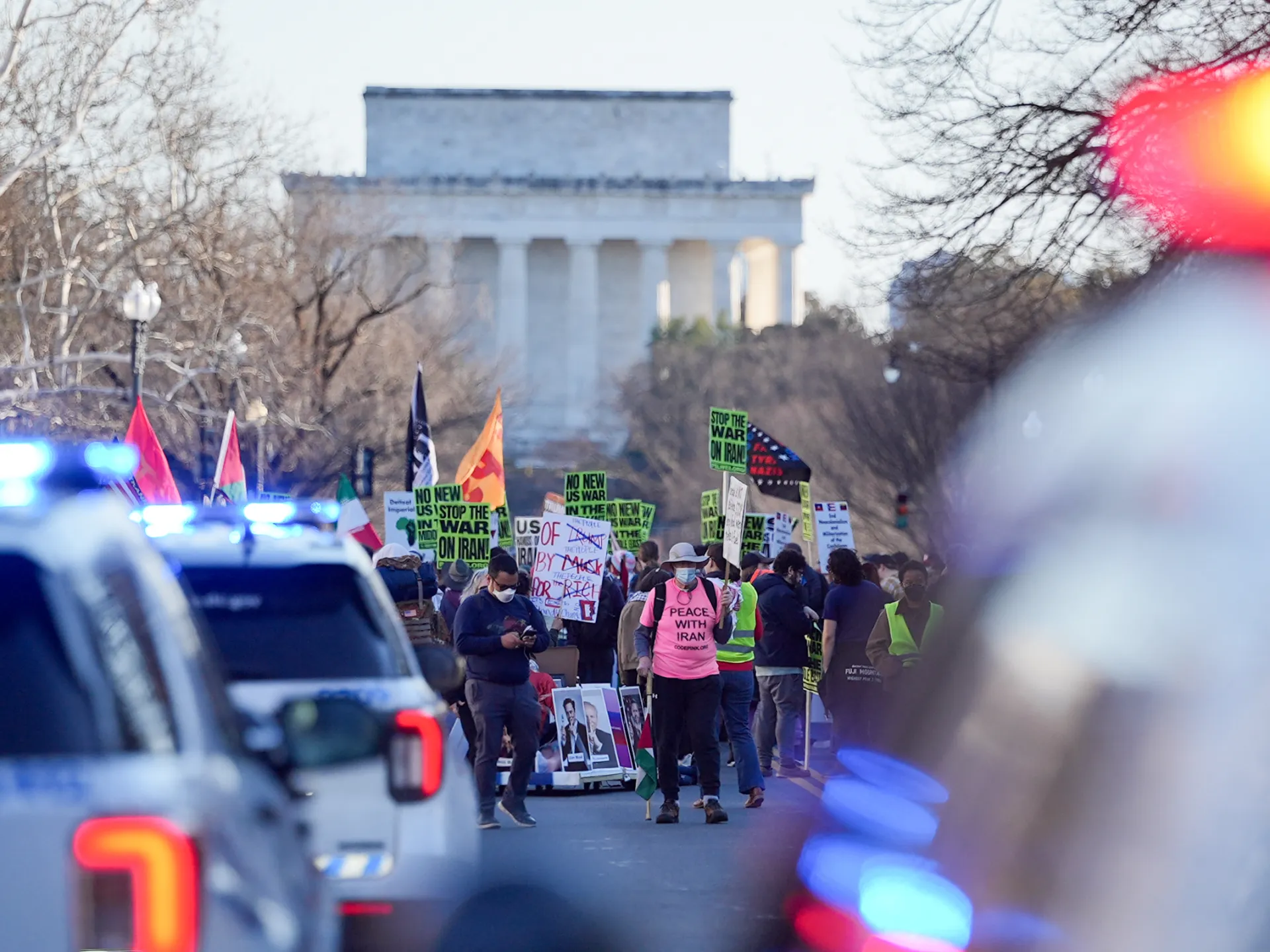 Poll suggests only a quarter of Americans support attacks on Iran | Donald Trump News