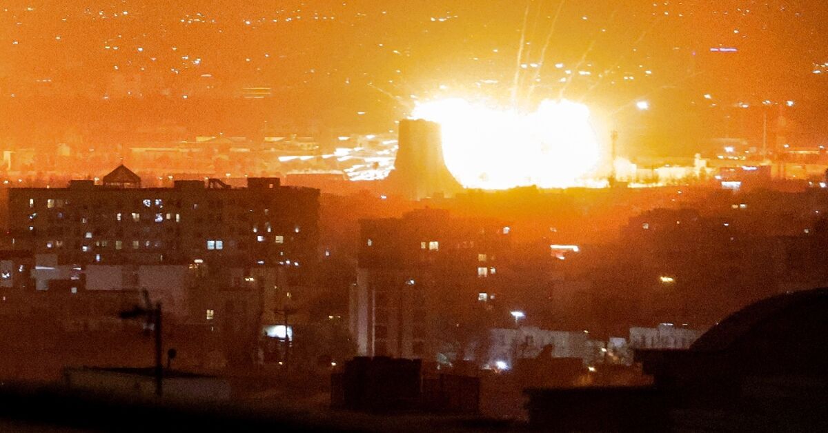 Few easy ways out for US as war with Iran drags on