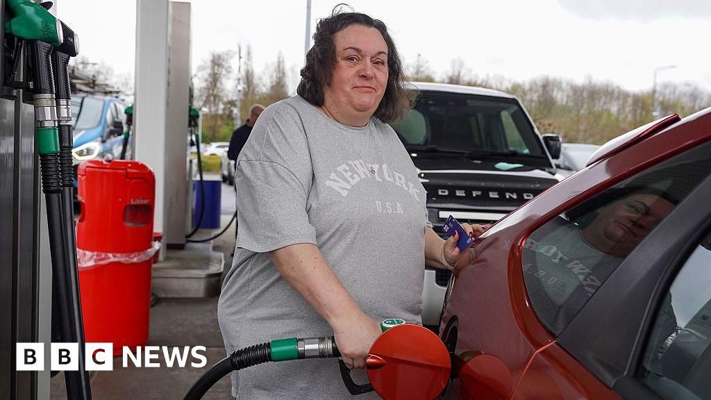 Oil rises above $115 and Asia stocks slide as Iran war escalates – BBC