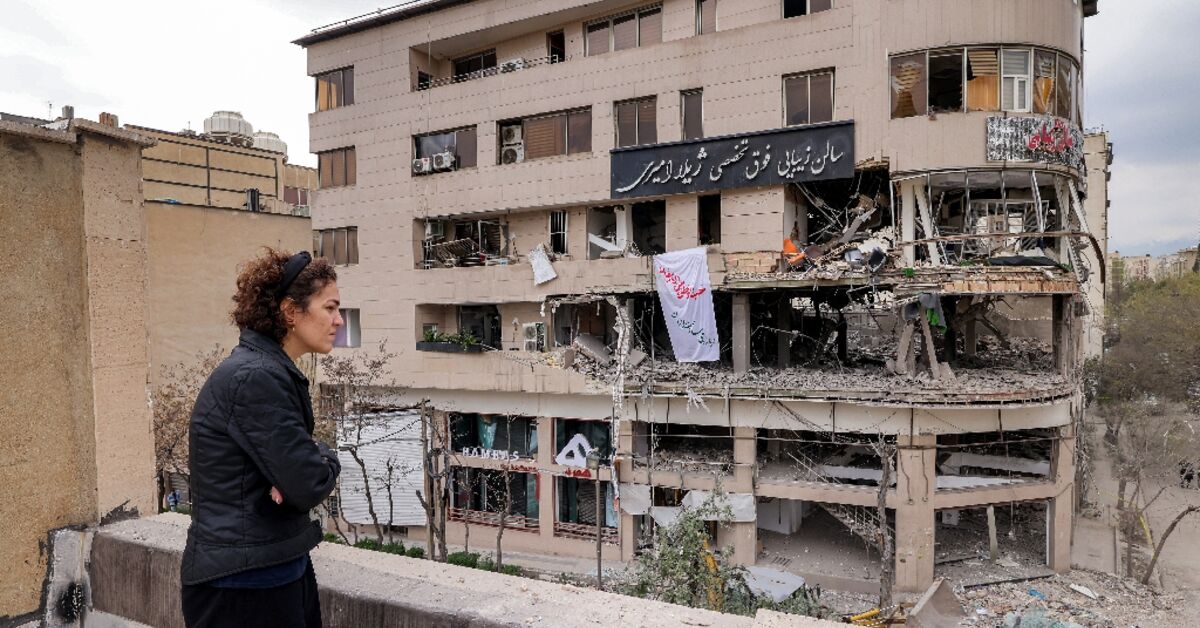 Strikes knock out power in Tehran, Iran says US plotting ground invasion