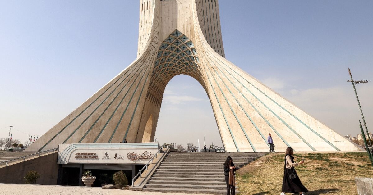 Iran’s supreme leader gone, but opposition still at war with itself