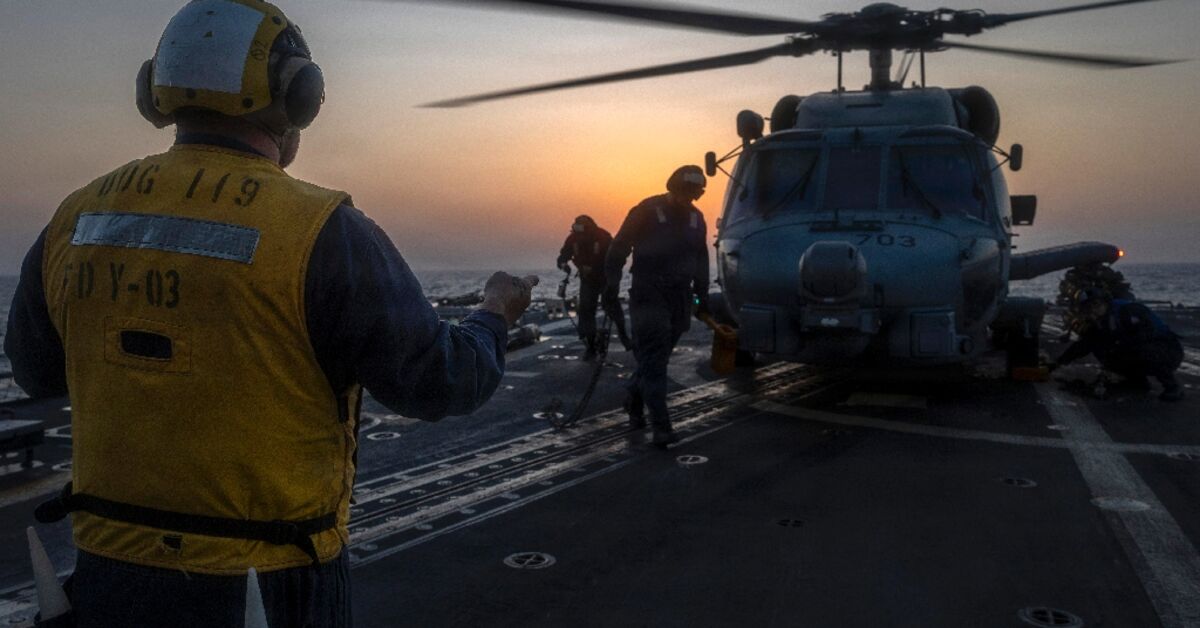 Mideast tanker escort: high-risk mission for US Navy