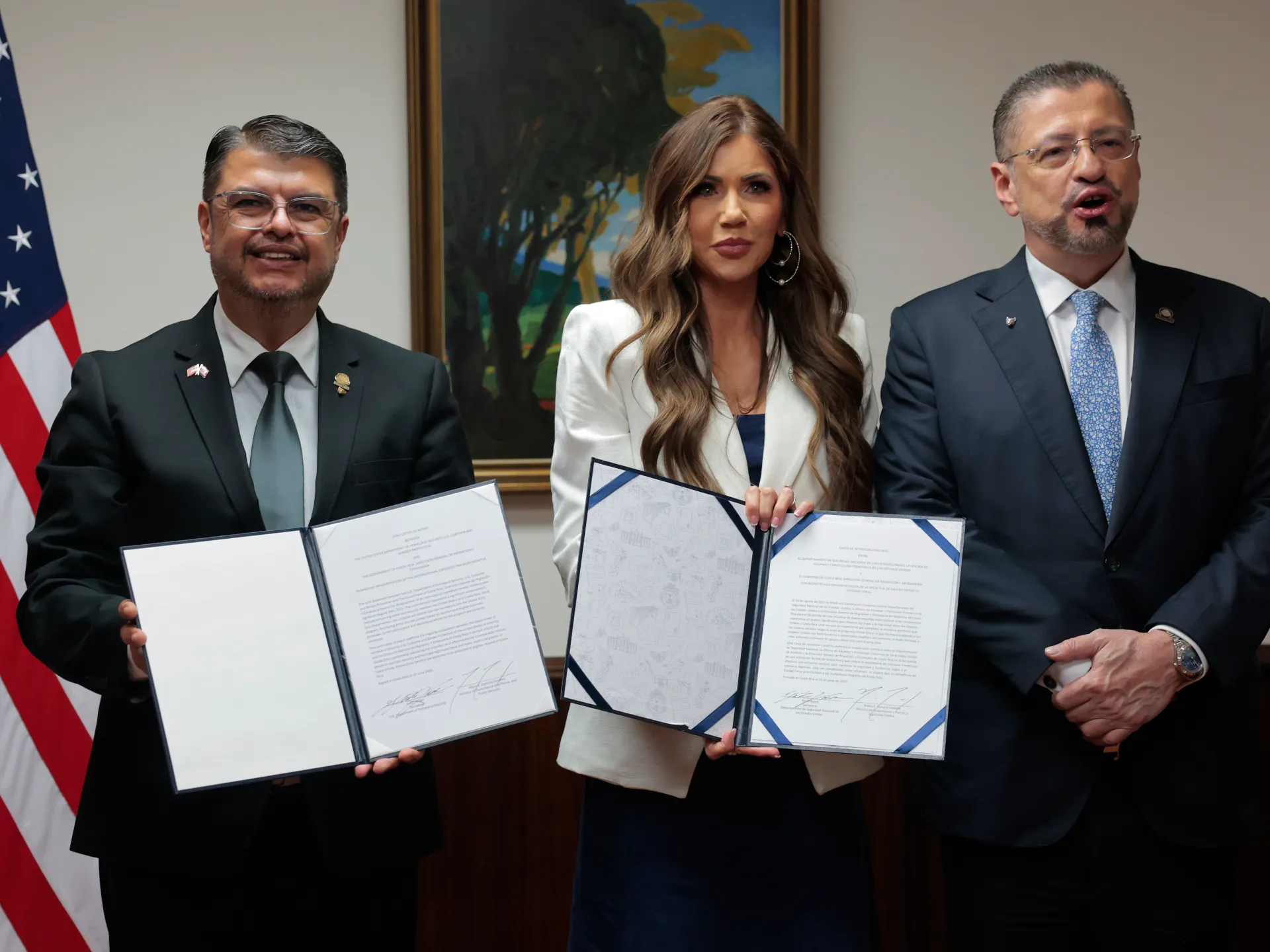 Costa Rica to accept 25 deportees per week under Trump deportation effort | Donald Trump News