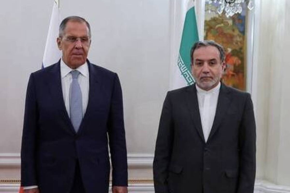 Russian, Iranian foreign ministers discuss Middle East crisis in phone call – Middle East Monitor