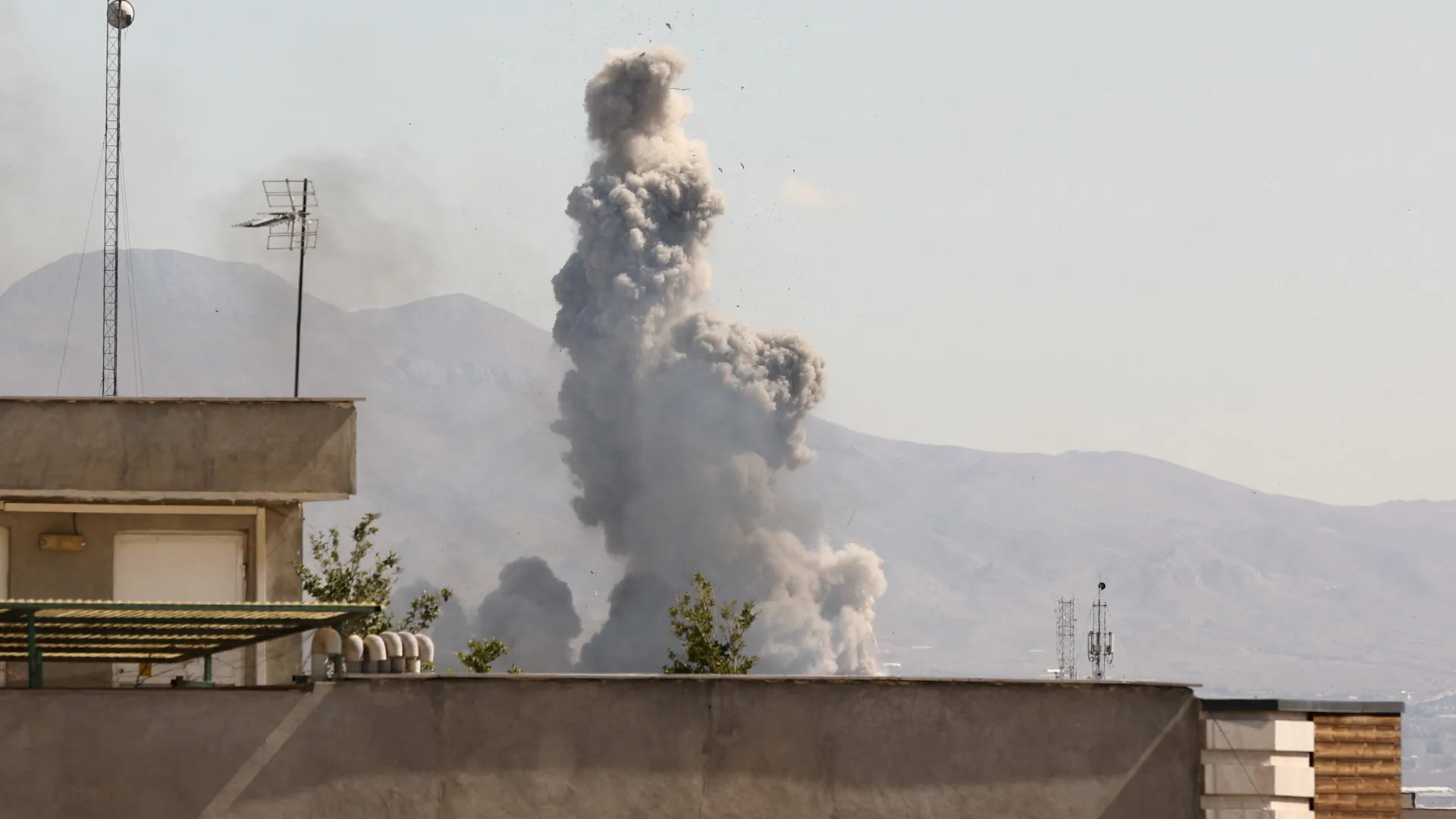 Video: Smoke rises above Tehran after latest US-Israeli attacks | Newsfeed