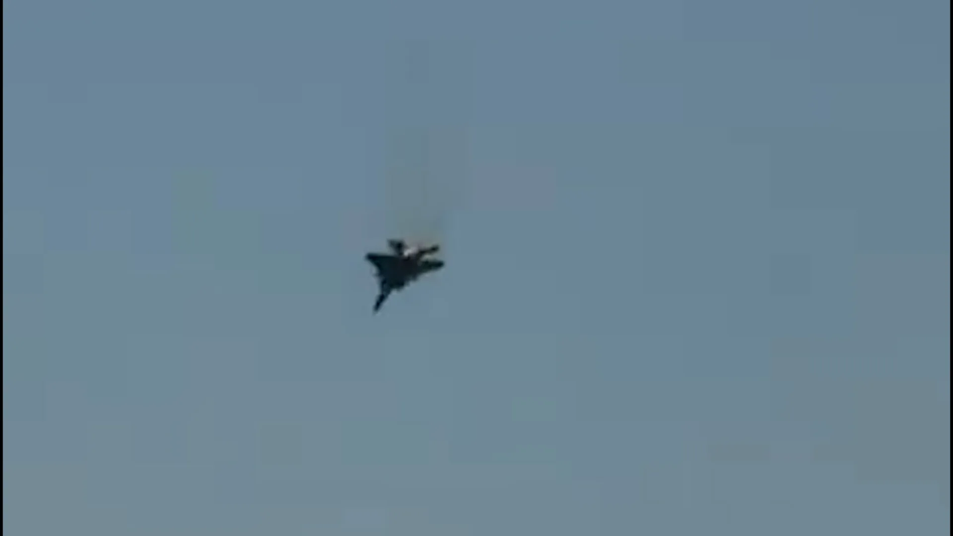 Video: US military jet crashes in Kuwait | Israel-Iran conflict