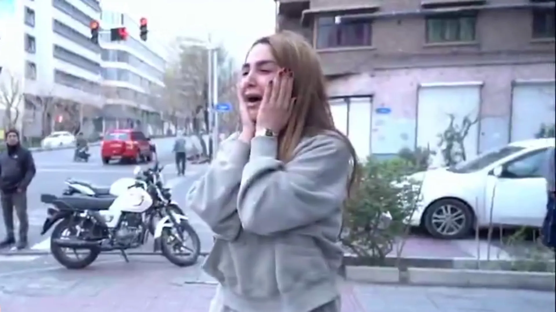 Witness describes Israeli-US ‘double-tap’ strike on downtown Tehran | Conflict