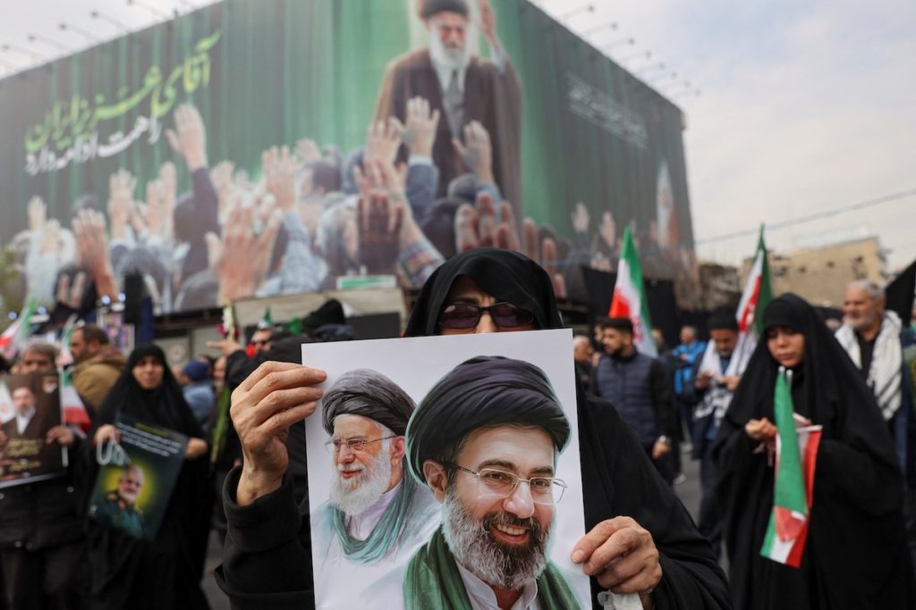 Middle East analysts on what the Iran war has accomplished and how it might end – PBS