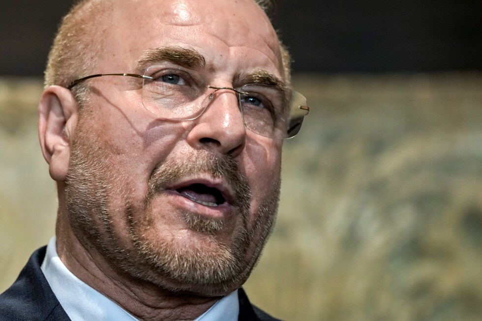 Iran’s parliament speaker Qalibaf floated as US contact