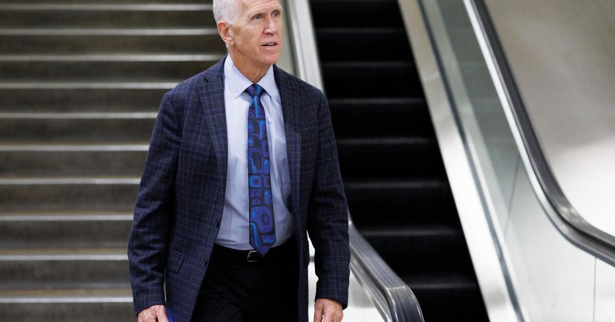 Congress looks for Trump’s exit plan as the Iran war drags on