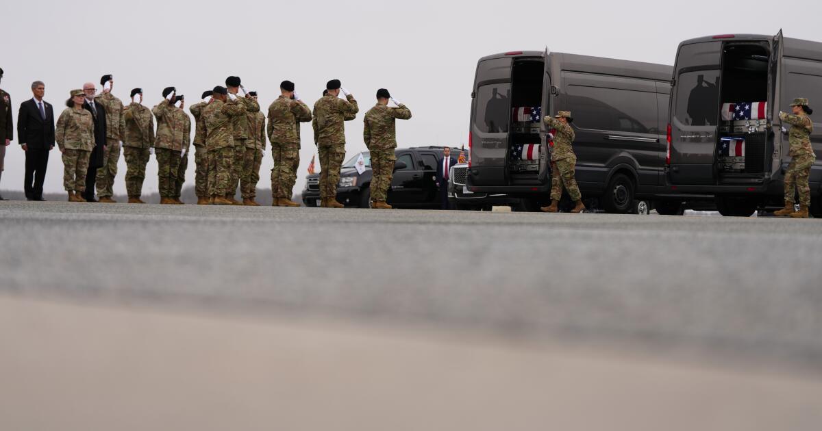 Contributor: How will Iran war end? Americans’ pain will become unbearable