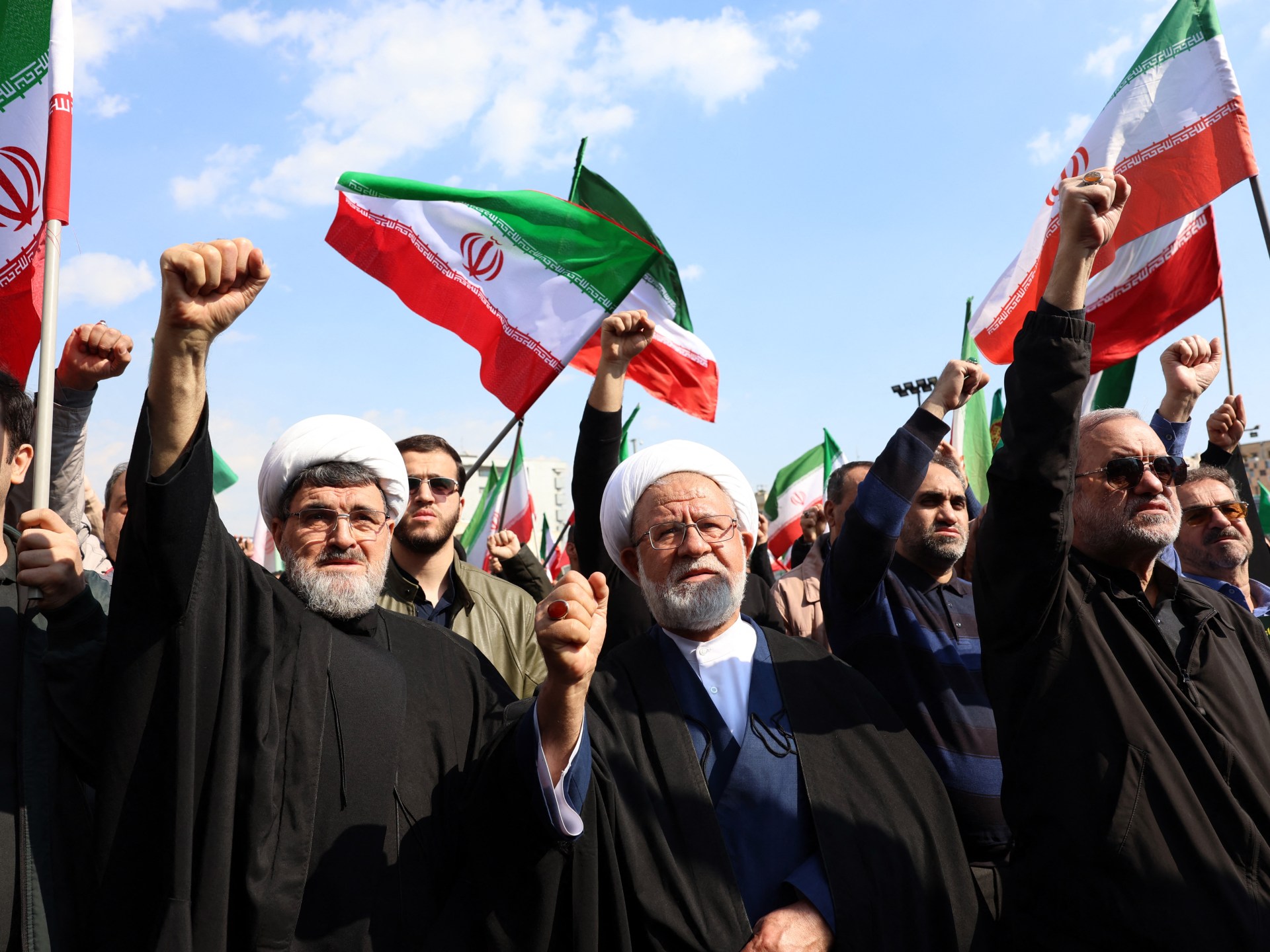 Iran authorities await war ‘victory’ as supporters mark 1979 anniversary | US-Israel war on Iran News