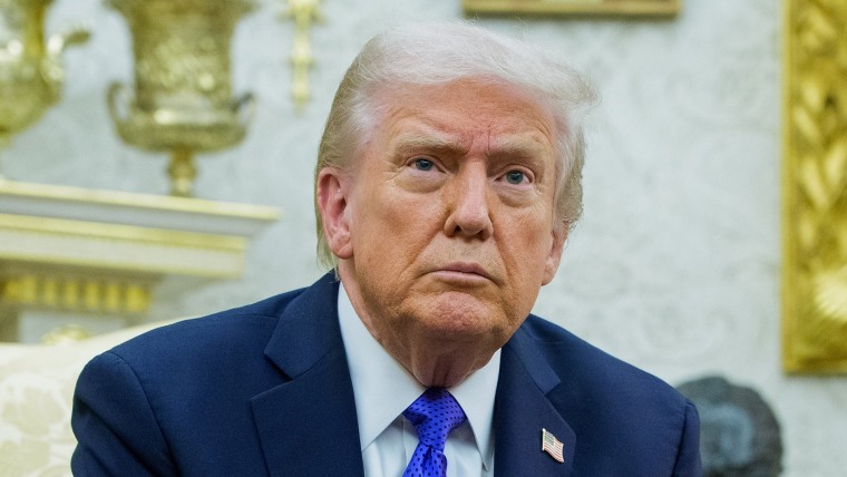 Trump Threatens Iran as Peace Talks in Pakistan Hang in Balance