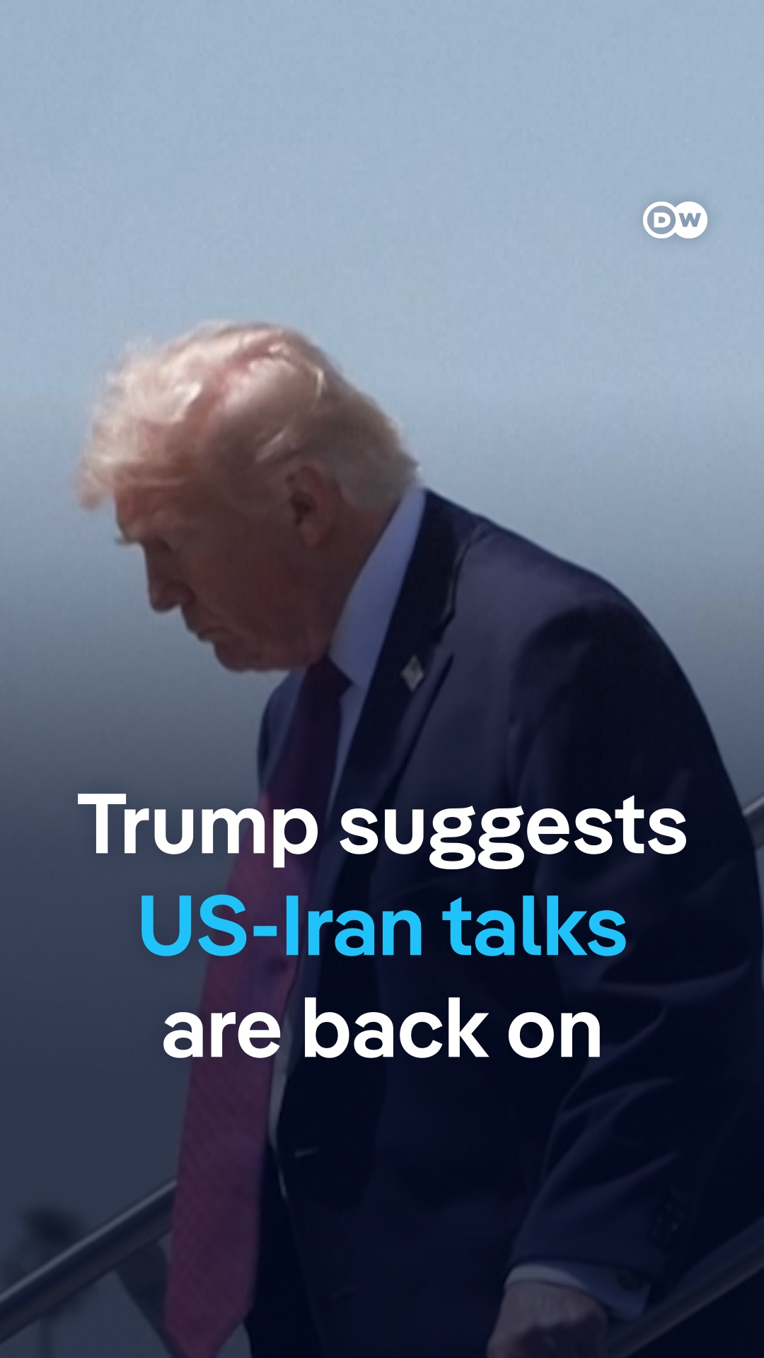 The US president says he is sending negotiators to Pakistan on Monday for fresh peace talks with Iran. The regime in Tehran has not confirmed that it will attend. State media say Iran’s leadership may only take part if the US first ends the blockade of its ports. #dwnews