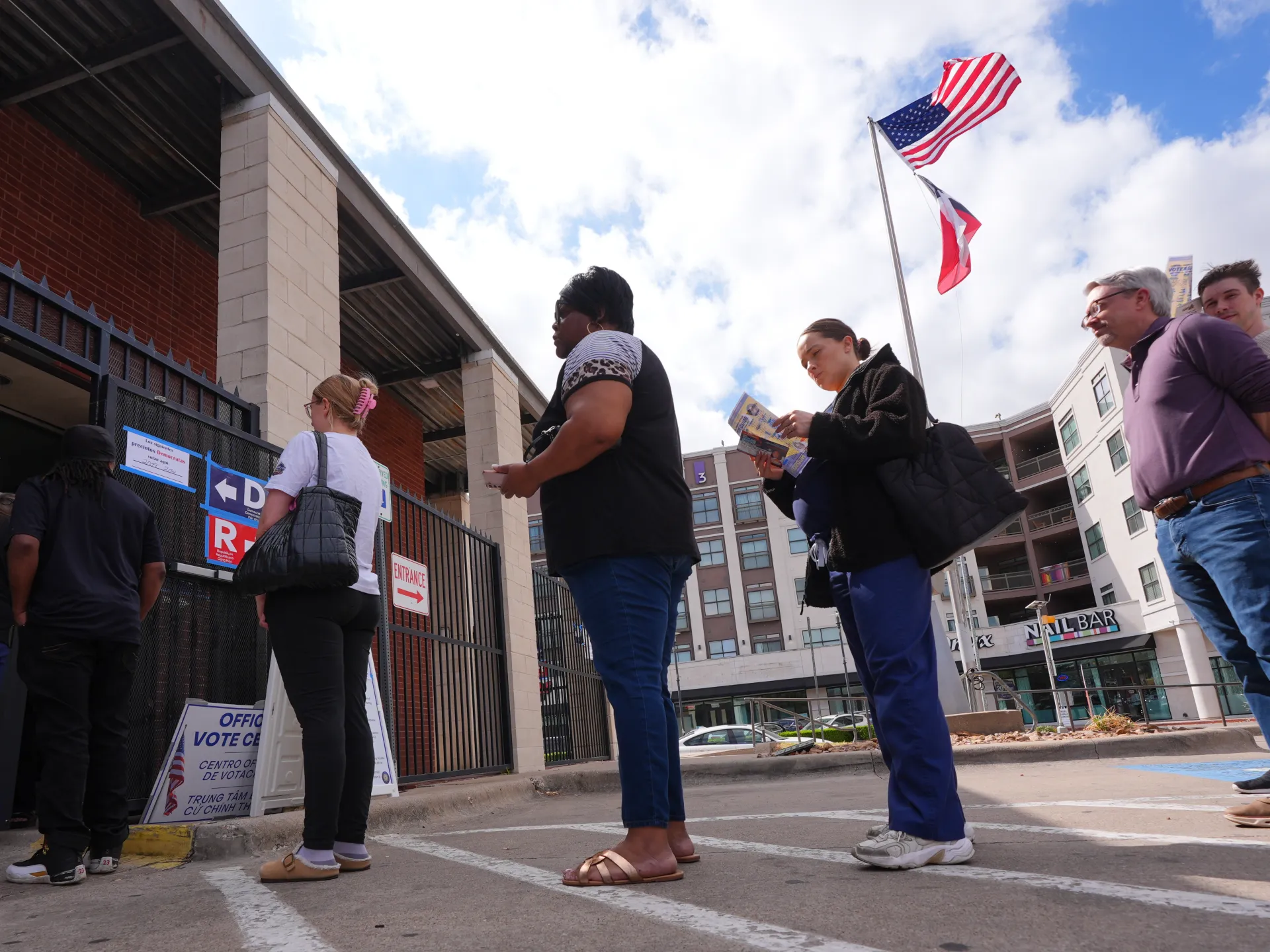 Prediction market Kalshi docks three US candidates for betting on own races | Business and Economy News