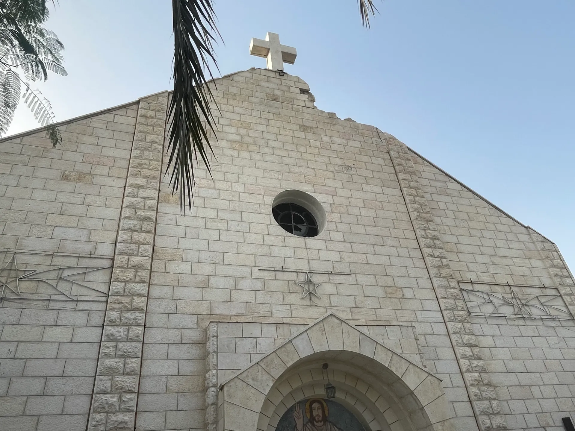 ‘Refuse to celebrate’: Christians in Gaza mark sombre Easter amid genocide | Israel-Palestine conflict
