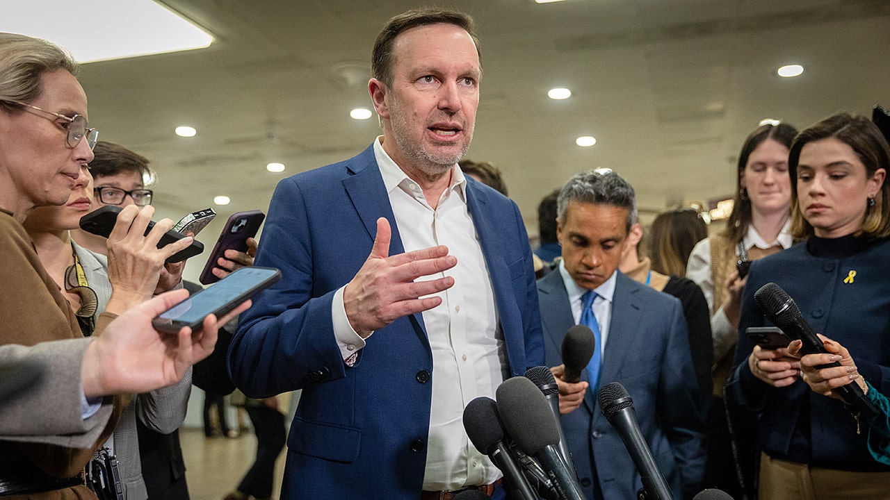 Sen. Chris Murphy says he should drop sarcasm after Iran blockade post