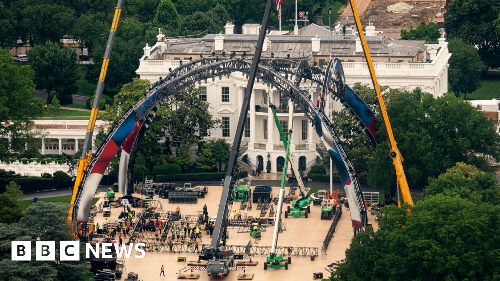 Watch: UFC arena construction begins at White House