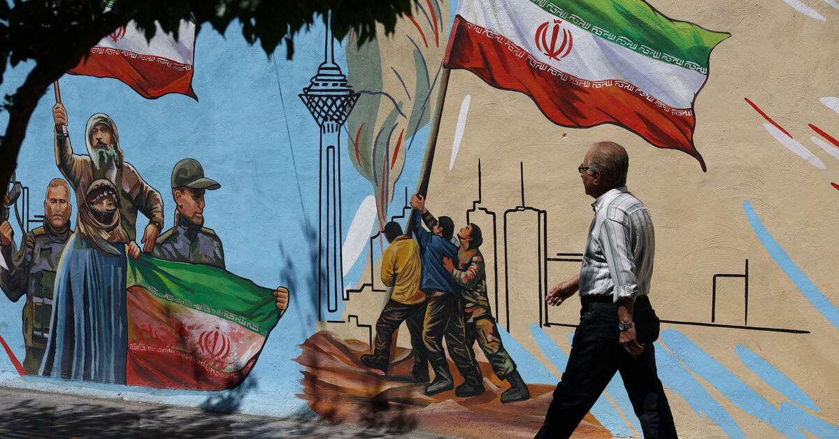 Trump says Iran ceasefire on ‘life support’ after rejecting Tehran’s response