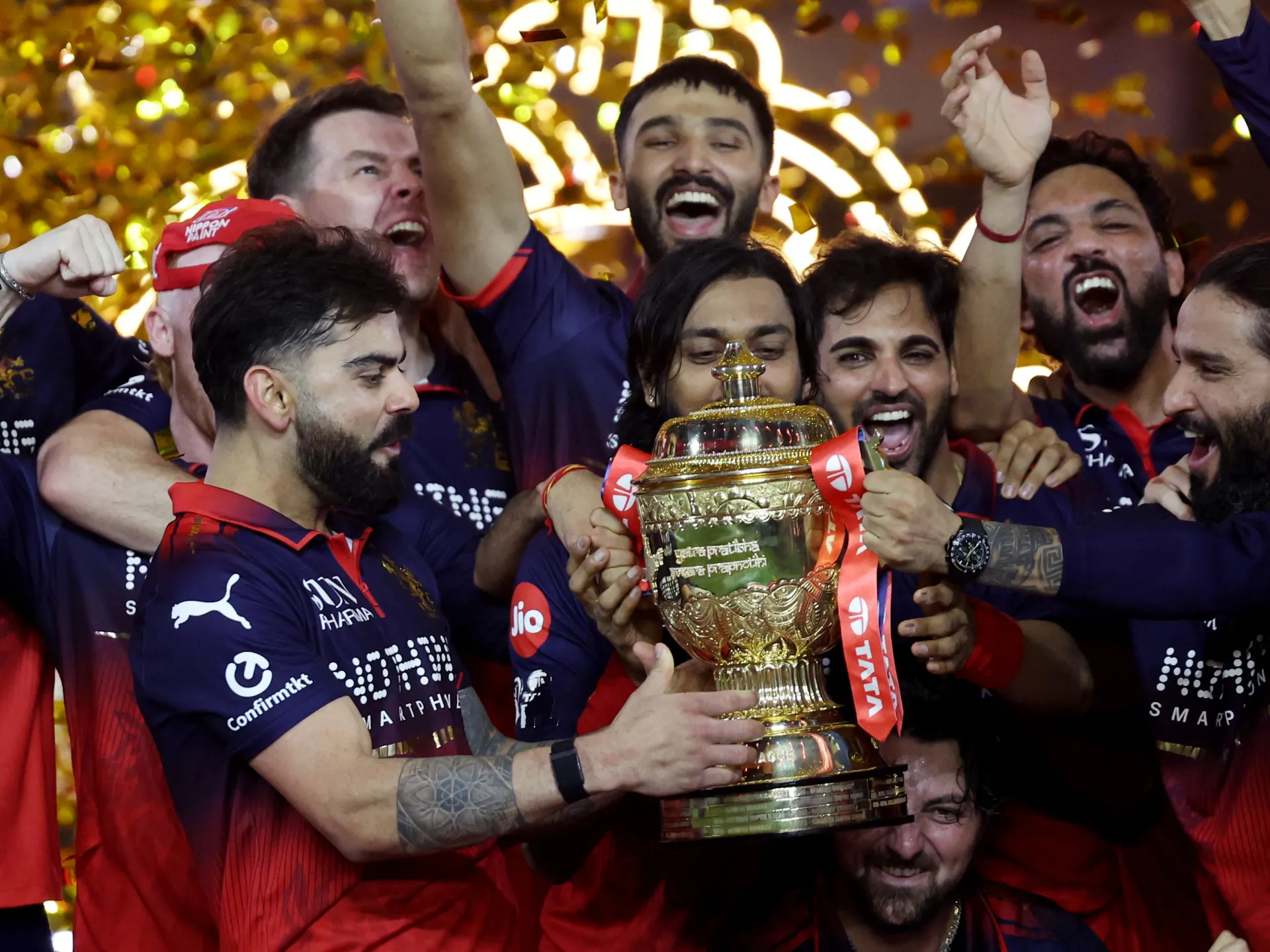 Kohli powers Bengaluru to ‘stuff of dreams’ back-to-back IPL titles | Cricket News