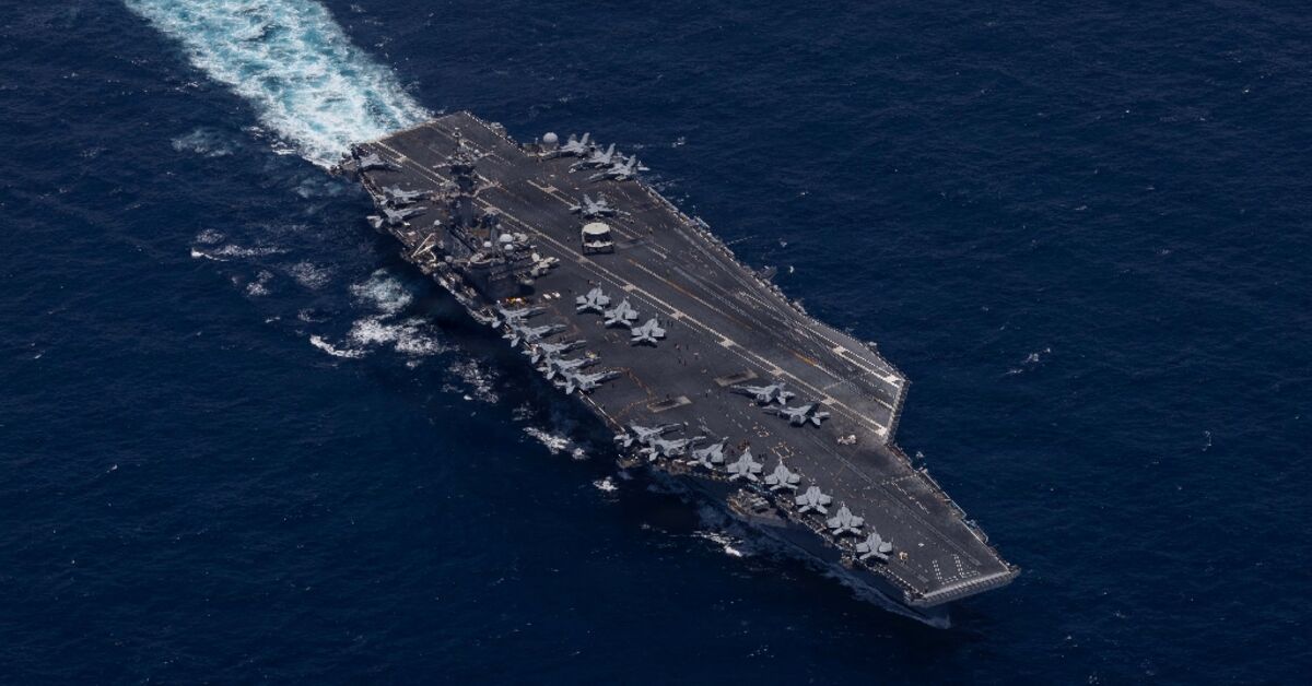 Hopes rise for Iran deal as US halts guiding ships in Hormuz