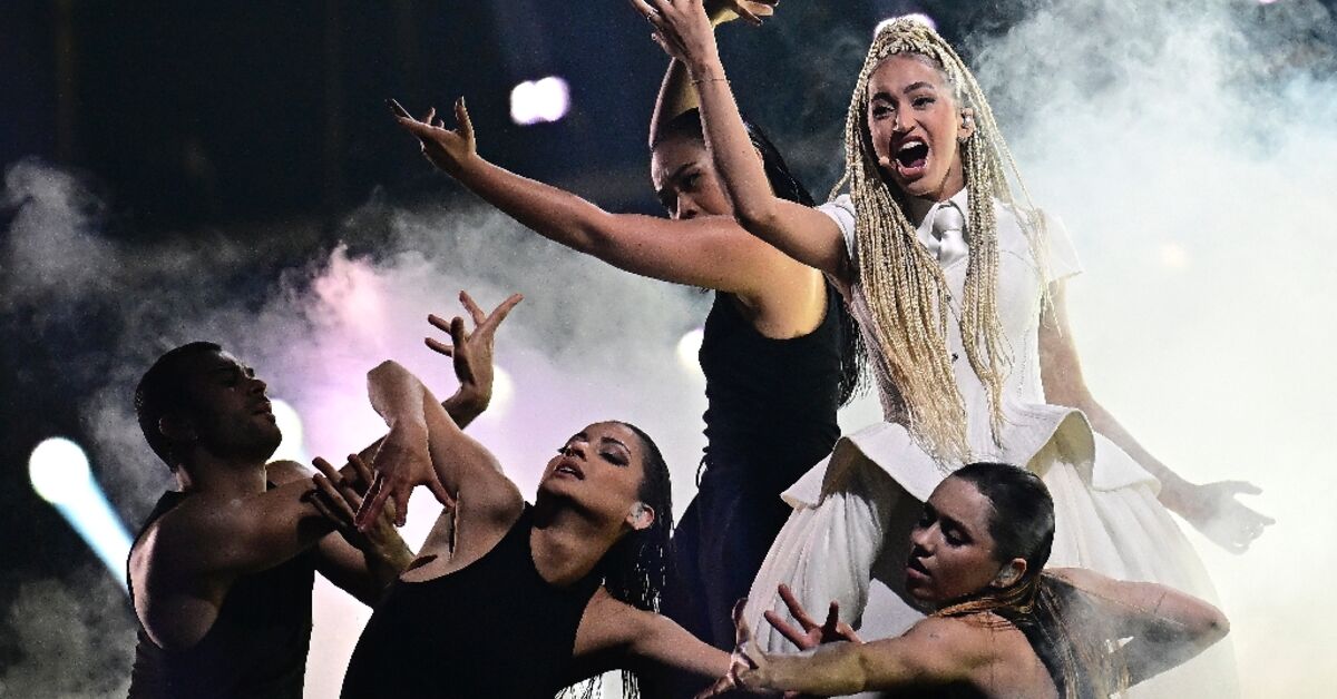 Eurovision finalists tune up as boycotting Spain digs in