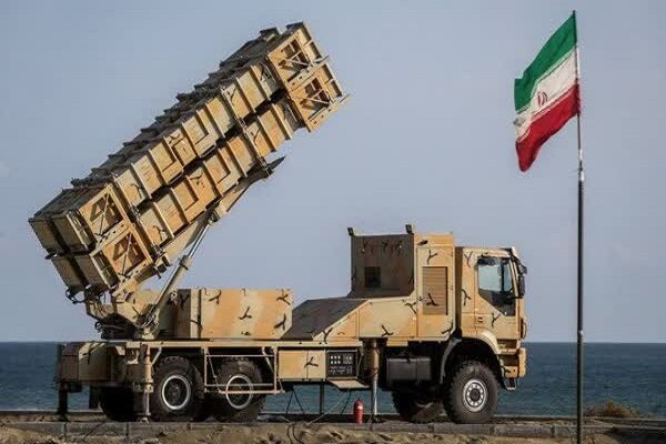 Moment F35 intercepted by Iran air defence over Persian Gulf