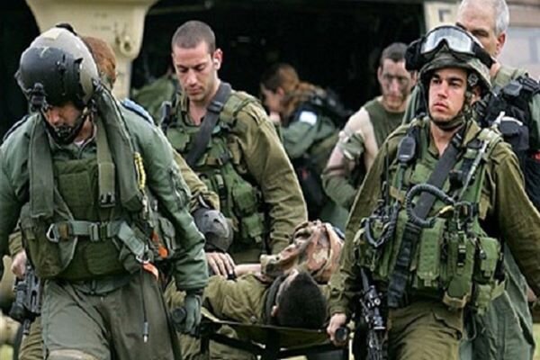 Israeli regime troops get injured in south Lebanon