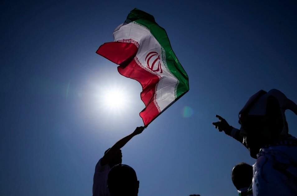 Iranian sailors return home after US vessel seizure