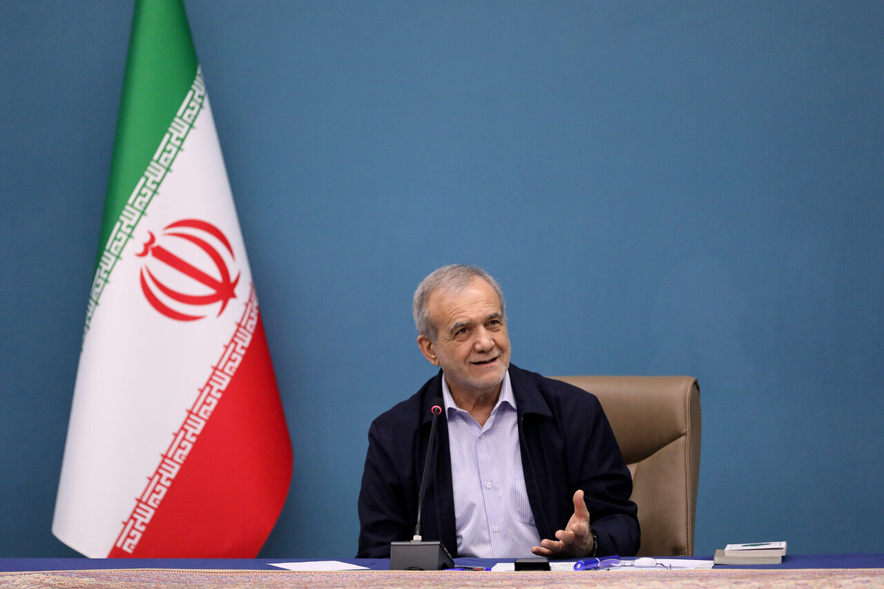 Pezeshkian urges nations to counter US illegal demands